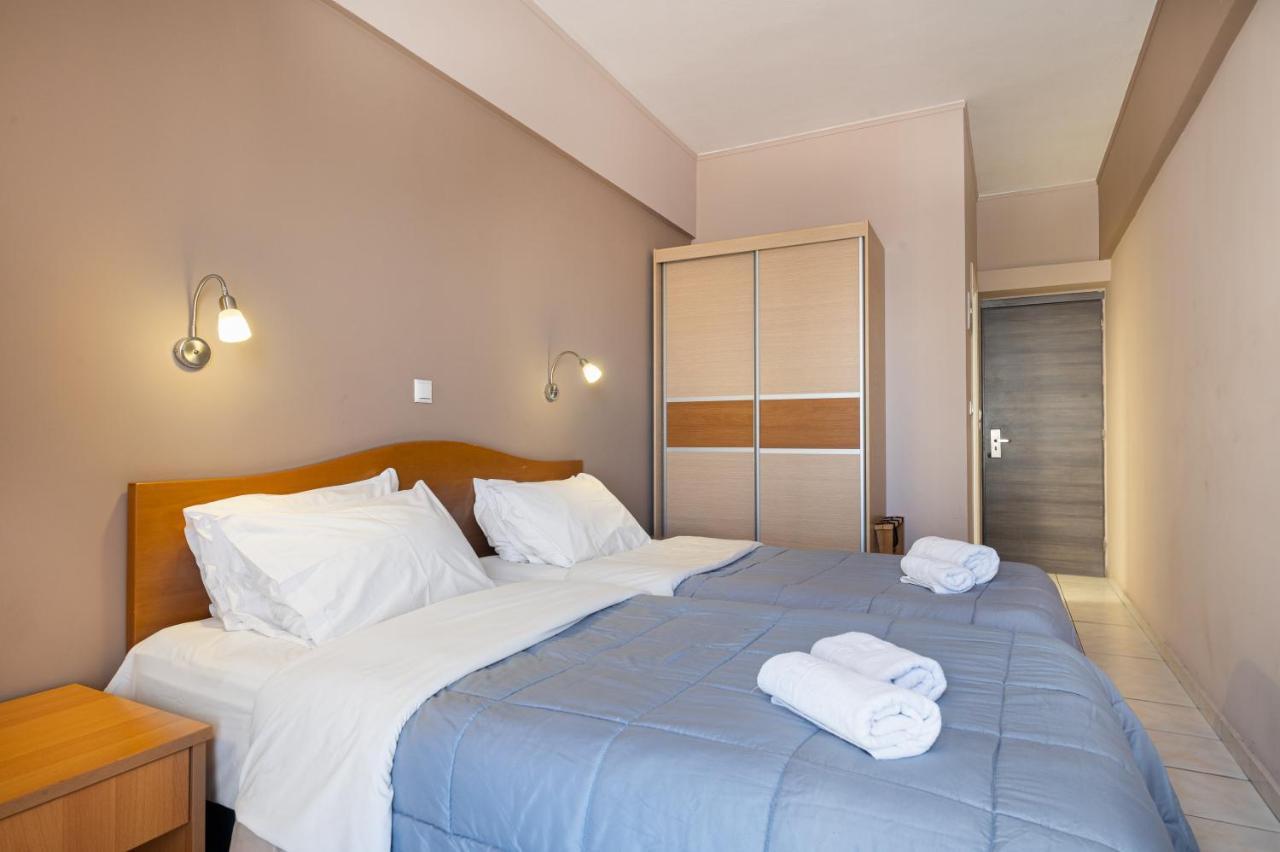 Diros Hotel Athena Bagian luar foto